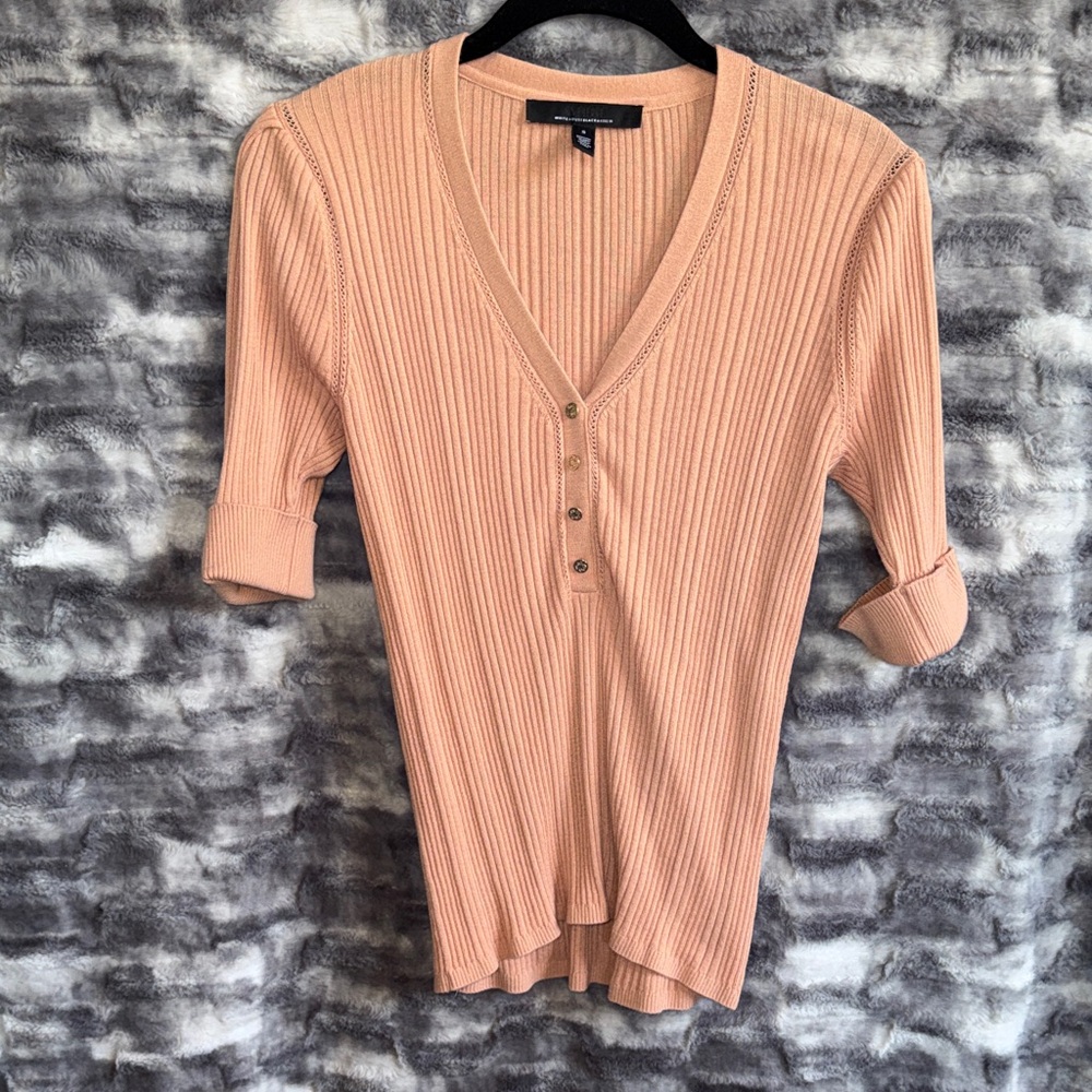 White House Black Market Ribbed V-Neck Blouse - Peach